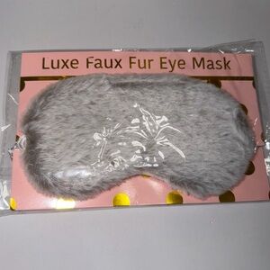 Luxe Faux Fur Eye Mask in Gray
